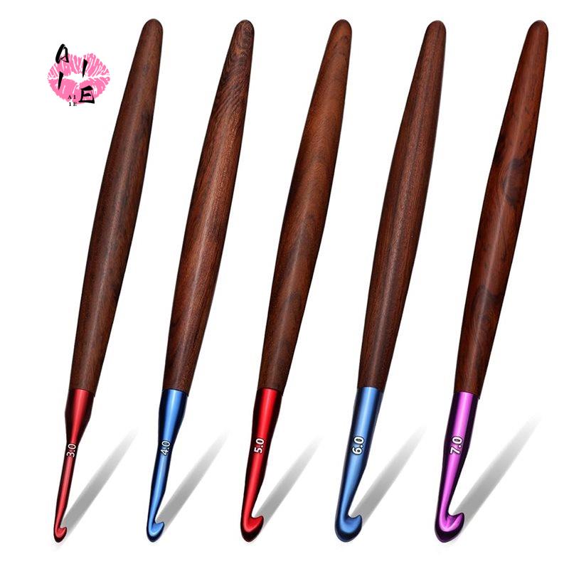 Wooden Crochet Hooks Ergonomic Handle - Ensemble de crochets à crochet A11E,